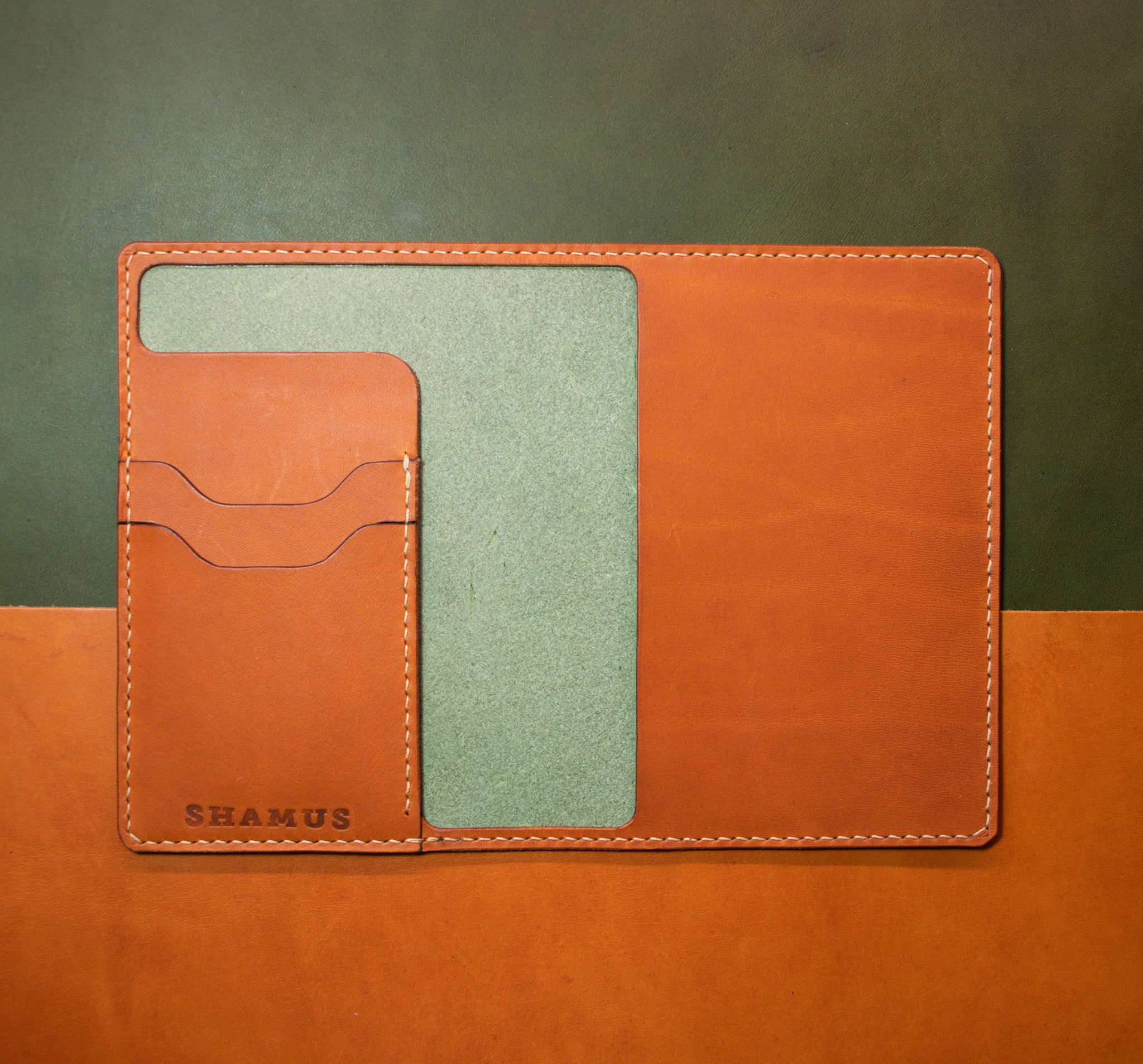 Jet-Set Passport Holder - Image 2